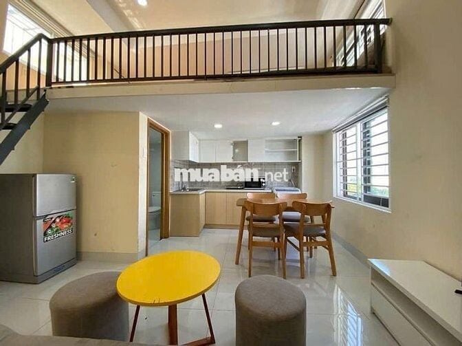 DUPLEX CỬA SỔ Ở 4 NGƯỜI GẦN LOTTE QUẬN 7