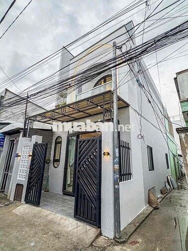 NGÂN HÀNG PHÁT MÃI CẦN THANH LÝ NHÀ 1 TRỆT 1 LẦU GIÁP QUẬN BÌNH TÂN !!