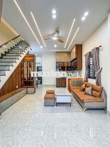 NGÂN HÀNG PHÁT MÃI CẦN THANH LÝ NHÀ 1 TRỆT 1 LẦU GIÁP QUẬN BÌNH TÂN !!