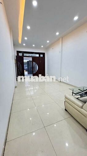 4x28m 4PN 5WC💥Sân để xe hơi vô nhà thuê💥Sân thượng Quang Trung