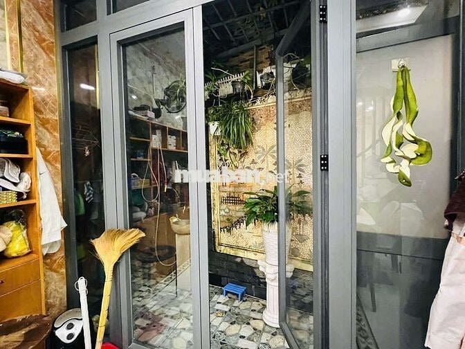 Nhà Mới Đẹp 1 Trệt 3 Lầu 4PN 5x15m Hẻm 1056 Huỳnh Tấn Phát Quận 7