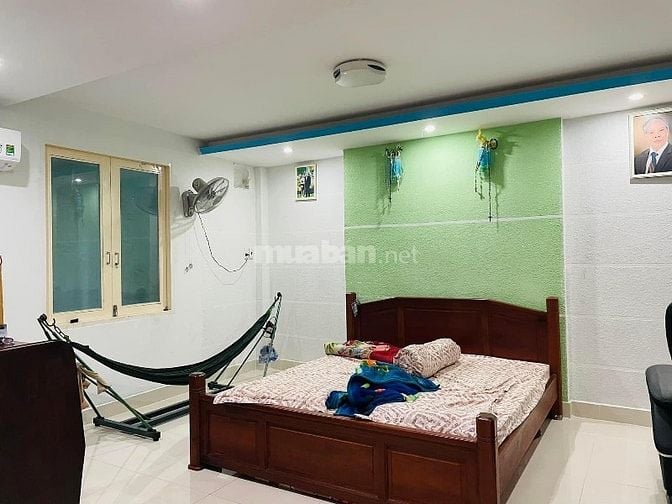 Giá tốt 100m2( 6 x 19 ) Cộng Hoà Tân Bình, Biệt thự 4 tầng, hẻm xe hơi