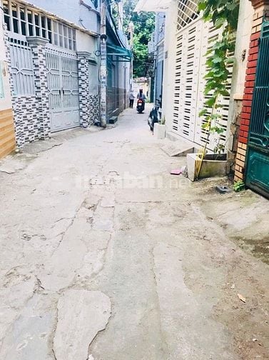 Bán nhà rẻ đẹp hẻm thông 97/13 Nguyễn Văn Công p3 Gò Vấp (Sân Bay)