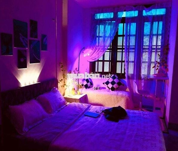 Phòng đẹp Bán Online hoặc Văn Phòng….