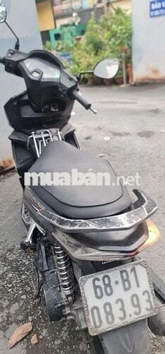 Xe bao tranh chấp giá tự hiểu