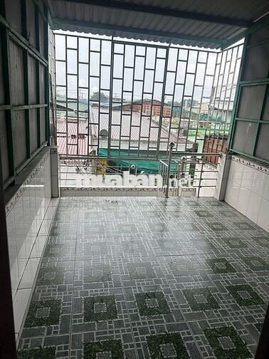 Cho thuê nhà nguyên căn 30m2 - Hẻm 5m giáp Bình Tân