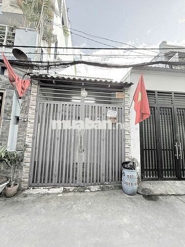 Nhà Nguyên Căn Quận 12 đường Đông Bắc hẻm xe hơi