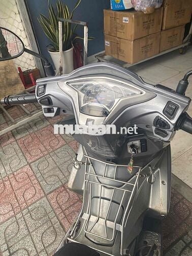 xe nhà sử dụng . đang làm lại cavet