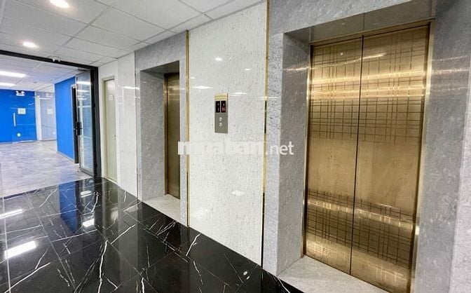 Văn Phòng Mặt Tiền Đường Yên Thế 276m2 Gần Sát Sân Bay