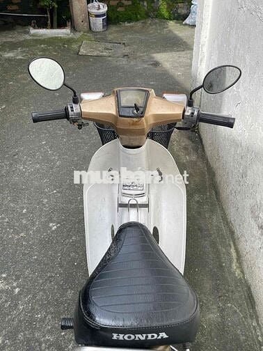 Honda Cub đầu vuông máy êm ru