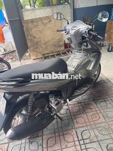 xe nhà sử dụng . đang làm lại cavet