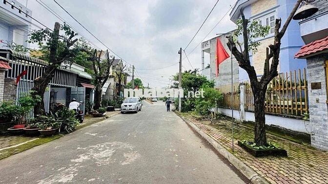 Đất đẹp 100m2 (5*20) gần hội trường Đông Hoà,phường Đông Hoà,TP Dĩ An