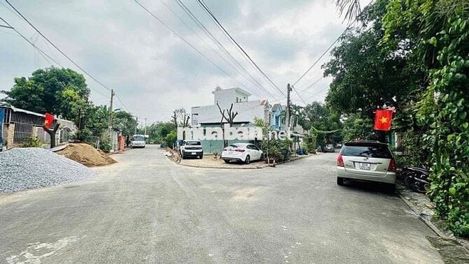 Đất đẹp 100m2 (5*20) gần hội trường Đông Hoà,phường Đông Hoà,TP Dĩ An