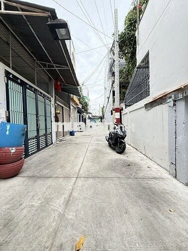 Bán nhà Thạch Lam hẻm xe tải 4x18 72m2 2 tầng chỉ 6,5T