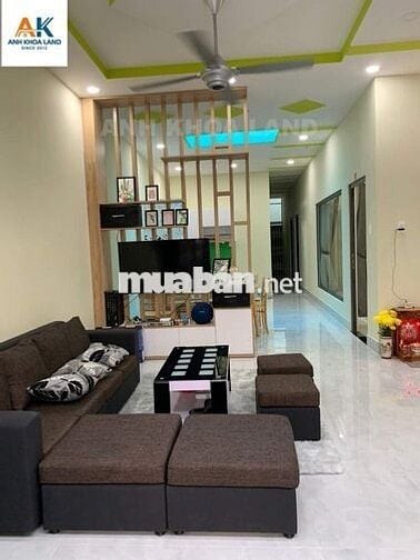 Hiếm - Nhà mới hẻm ô tô Hoàng Diệu, 127m2 ngang 6,4m nở hậu, sổ sẵn