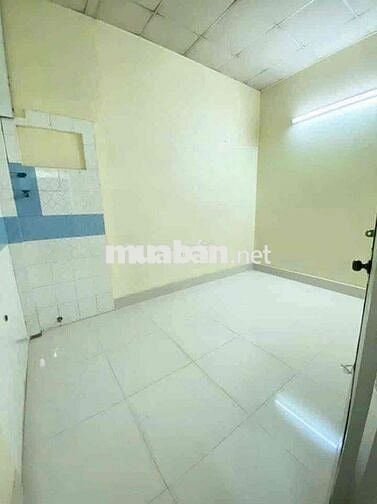 CHO THUÊ NHÀ HẺM NGUYỄN VĂN QUỲ 3Mx8M, 2PN, 1WC