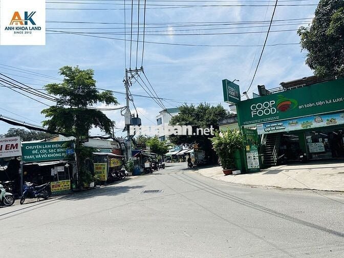 Hiếm - Nhà mới hẻm ô tô Hoàng Diệu, 127m2 ngang 6,4m nở hậu, sổ sẵn