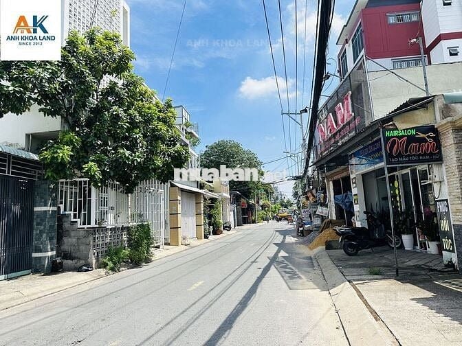 Hiếm - Nhà mới hẻm ô tô Hoàng Diệu, 127m2 ngang 6,4m nở hậu, sổ sẵn