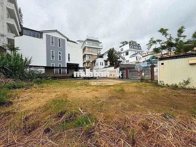 421m2 Đất Ngay Hồ Xuân Hương Đường Yersin Đà Lạt 19,5 Tỷ