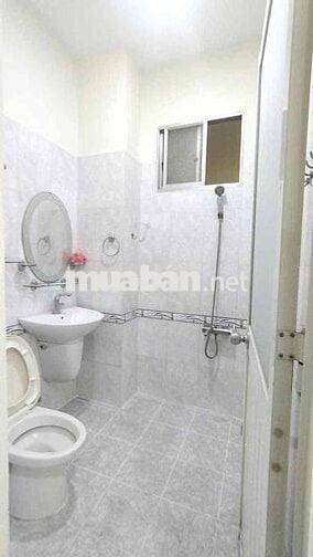 Chính chủ cho thuê nhà Phan Huy Ích, 84m2, 4 tầng giá 22 triệu