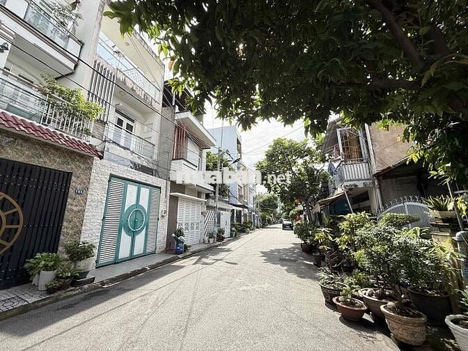 Ngay Kha Vạn Cân, Gần Phạm Văn Đồng, Bán 80m2 đất Hẻm xe tải