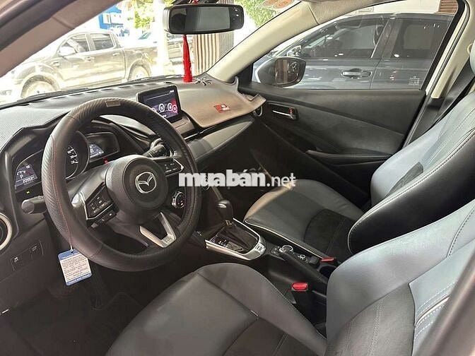 Mazda 2 2022 Sport Luxury 1.5AT,màu trắng,20.000km