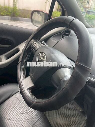 Toyota Yaris 2013 RS 1.5 AT - 129999 km