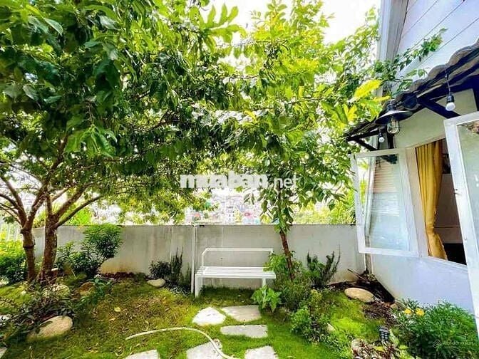 Giảm 50% giá bán gấp homestay view đẹp 200m2, giá tốt, TP Đà Lạt
