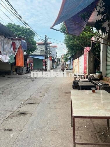 Bán căn nhà cấp bốn gần chợ thôn một Văn Phúc Thanh Trì Hà Nội