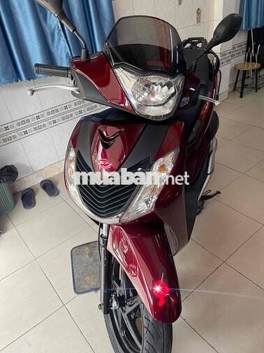 SH 150 2011 Nhập italia 3 cục bstp 9chủ zin đẹp