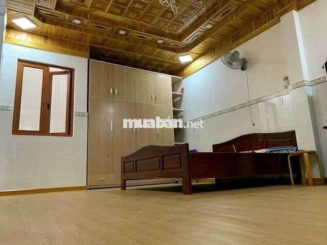 Bán Nhà 3 Tầng HXH Tr.học 1.2.3 Bình Chiểu Th. Đức DT68m 5Pn Hoàn Công