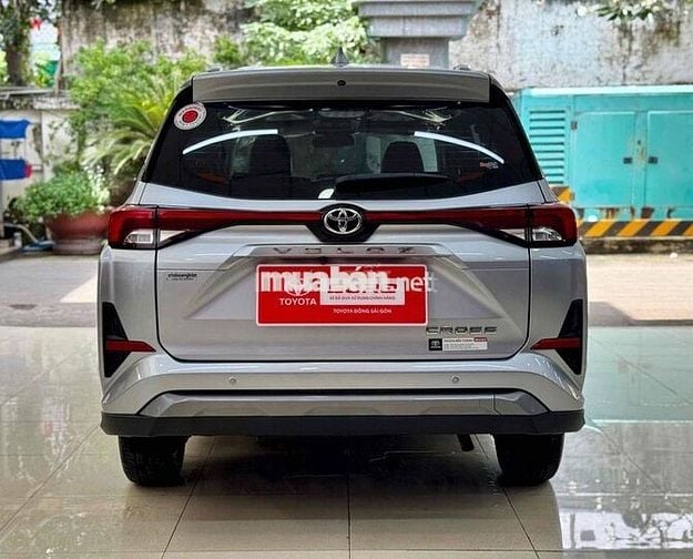 Toyota Veloz Cross 2022 CVT - 56500 km. Xe gia đìn