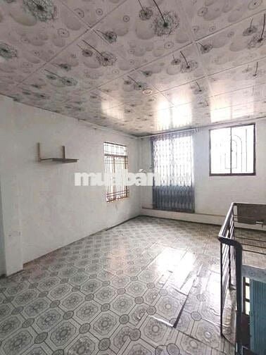 Nhà trung tâm Sóc Trăng, dọn vào ở ngay gần chợ lớn