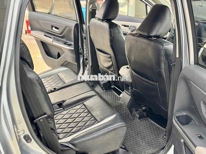 Toyota Veloz Cross 2022 CVT - 56500 km. Xe gia đìn