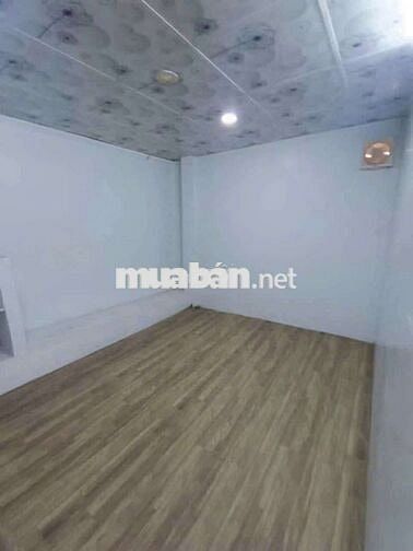 Nhà trung tâm Sóc Trăng, dọn vào ở ngay gần chợ lớn