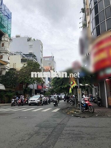 CHO THUÊ 2 GÓC MẶT TIỀN - ĐƯỜNG NGUYỄN ĐÌNH CHIỂU. QUẬN 3