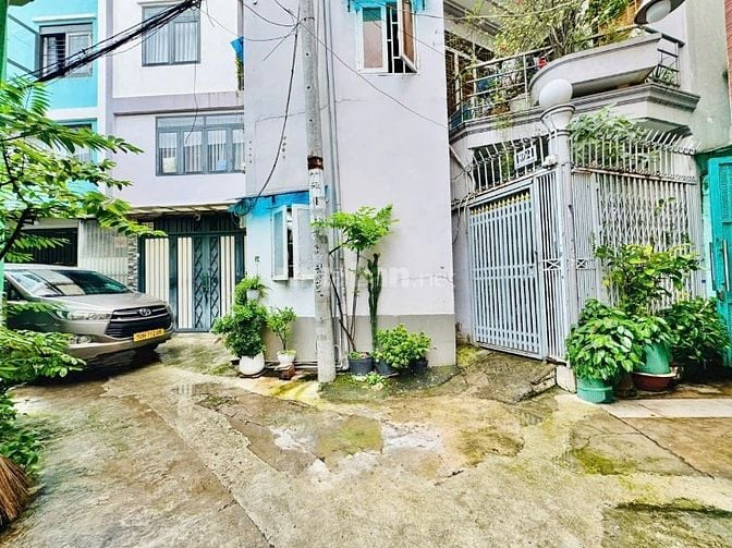 BÁN NHÀ HIẾM HXH CX NGUYỄN ĐÌNH CHIỂU Q.PHÚ NHUẬN 1T3LST 33M2 GIÁ:5850