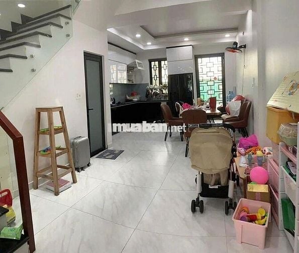 CHO THUÊ NHÀ 3 TẦNG MẶT TIỀN ĐƯỜNG SỐ - TRƯỜNG THỌ - THỦ ĐỨC