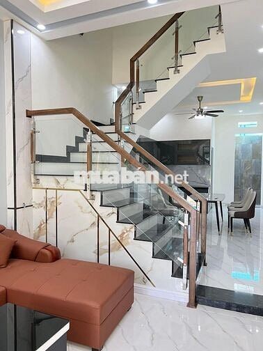 🔴CẦN BÁN GẤP CĂN NHÀ 1T2L MẶT TIỀN ĐƯỜNG🔴