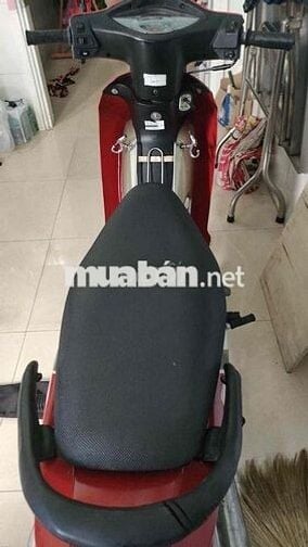 XE NHÀ ÍT ĐI,SƯỜN CỨNG CÁP MÁY NGON ĐỦ GIẤY TỜ