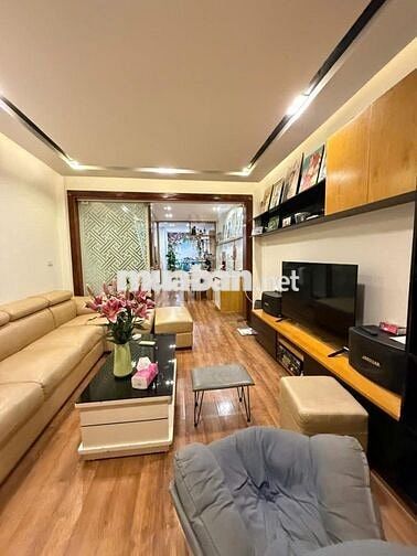 ĐỘI CẤN MẶT NGÕ Ô TÔ-2THOÁNG -MẶT TIỀN ĐẸP-NGÕ NÔNG -DT49M*5T-10.5TỶ