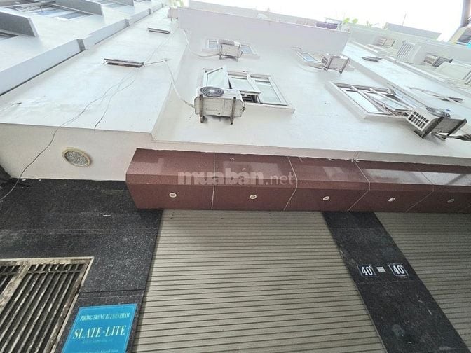 Nguyễn Khánh Toàn – Cầu Giấy Ô tô – 65 m2 -5 Tầng – Mặt Tiền 9.9 m 