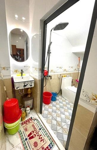 Cho thuê nhà đẹp An Dương Vương, Q6 giá 18tr 