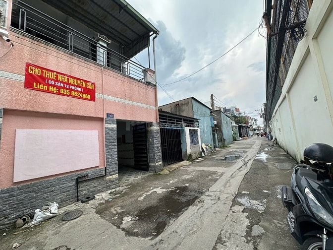 Cần cho thuê nhà nguyên căn 2 tầng Dt 130m2 tại Dĩ An