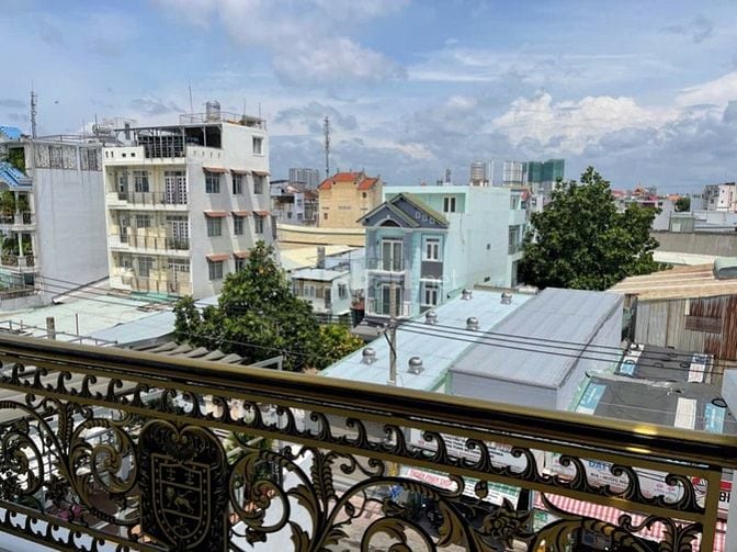 Cho thuê nhà đẹp An Dương Vương, Q6 giá 18tr 