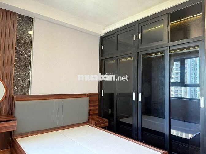 69m2 - Giá 3.85 tỷ có vay - Căn góc 2PN2WC full nội thất, Q7 Riverside