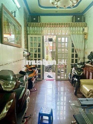 Nhà 2 mặt tiền 4 lầu (3,1m x15m) Hồng Bàng q11