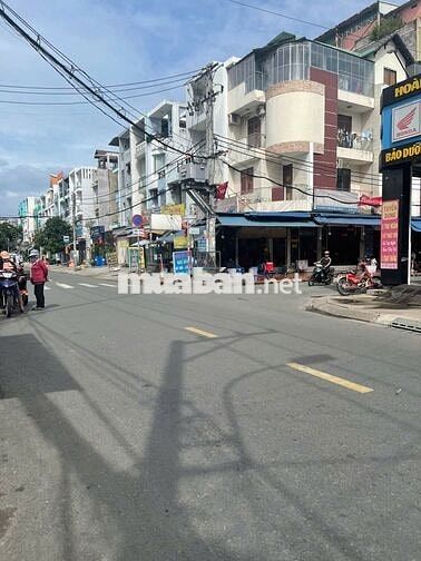 Cho thuê nhà mặt tiền đường Tên lửa 4x16m thông suốt