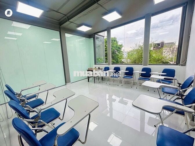 CHO THUÊ NHÀ MT VÕ OANH, Q.BT – DT 10x18M, TRỆT 2 LẦU – GIÁ 140 TRIỆU