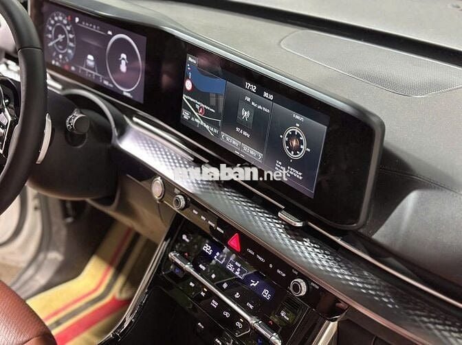 Kia Carnival 2022 Signature 2.2D - 38000 km